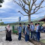 MTsN 11 Tanah Datar Gelar Aksi Pilah Sampah Plastik: Satu Siswa, Satu Kantong, Satu Komitmen untuk Bumi