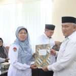 MTsN 11 Tanah Datar Sabet Penghargaan Pengelola Data EMIS Terbaik