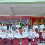 Tutup AKSI IV dengan Meriah, Deni Yulia Serahkan Piala Juara Umum kepada UPT SDN 06 Gunuang Rajo