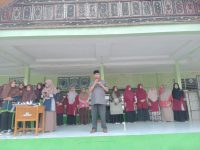 Kepala MTsN 11 Tanah Datar Resmi Tutup MATAMUDA 2026/2027, Semangat Kebersamaan Warnai Penutupan