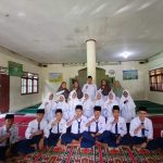 MTsN 11 Tanah Datar Bersama KUA Batipuh Gelar GEBERMAS, Wujudkan Lingkungan Bersih dan Nyaman
